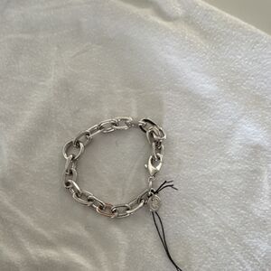 eklexic Silver Chain Link Bracelet, Lobster Clasp, Metal Fashion Jewelry